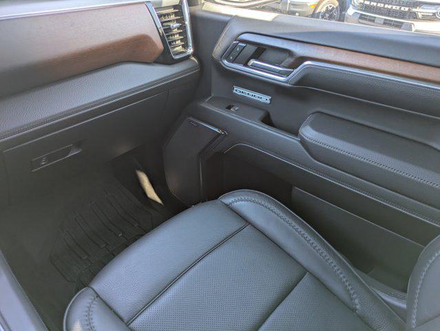 2024 GMC Sierra 1500 4WD Crew Cab Short Box Denali