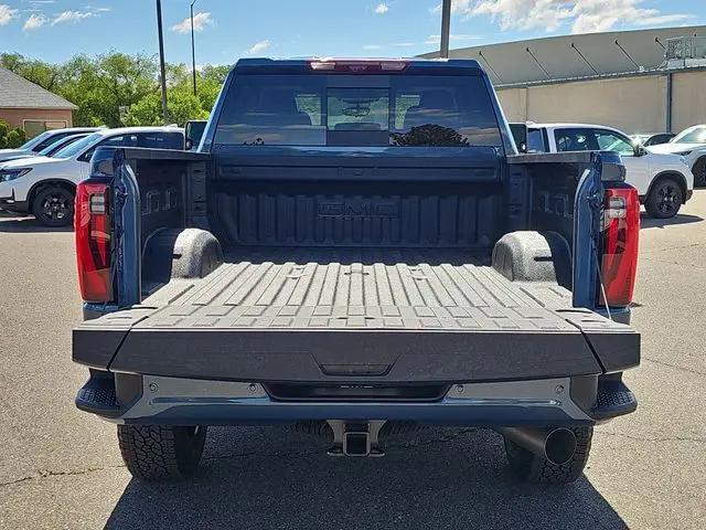 2026 GMC Sierra 2500HD Crew Cab, Standard Bed, Denali, 4WD