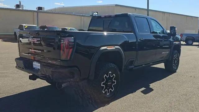 2026 GMC Sierra 2500HD Crew Cab, Standard Bed, AT4X, 4WD