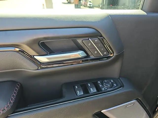 2026 GMC Sierra 2500HD Crew Cab, Standard Bed, AT4X, 4WD