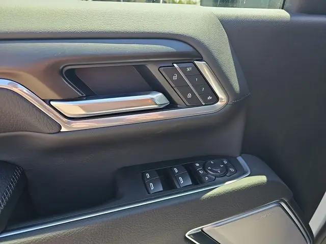 2026 GMC Sierra 2500HD Crew Cab, Standard Bed, Denali, 4WD
