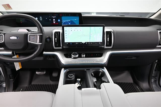 2026 Ford Expedition Max Platinum MAX