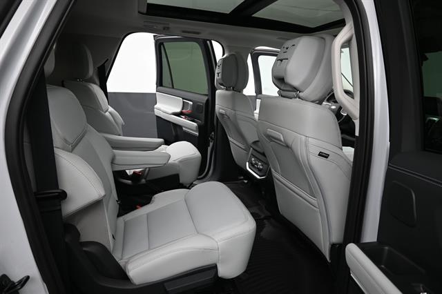 2026 Ford Expedition Max Platinum MAX