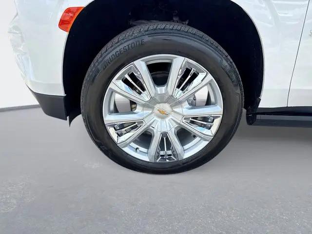 2024 Chevrolet Suburban 4WD High Country
