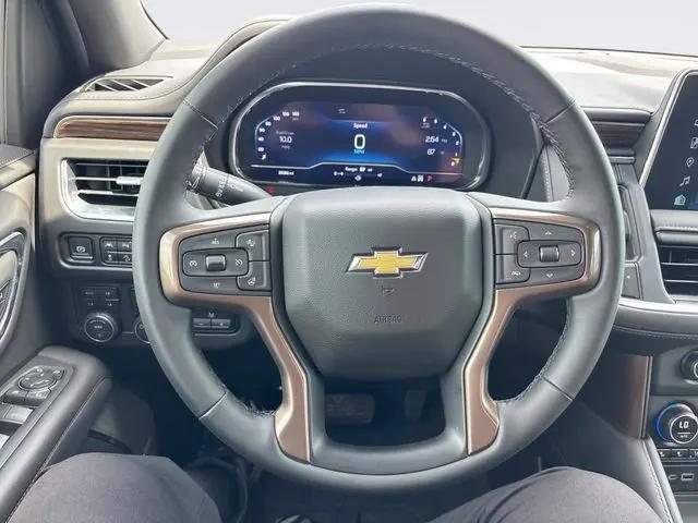 2024 Chevrolet Suburban 4WD High Country