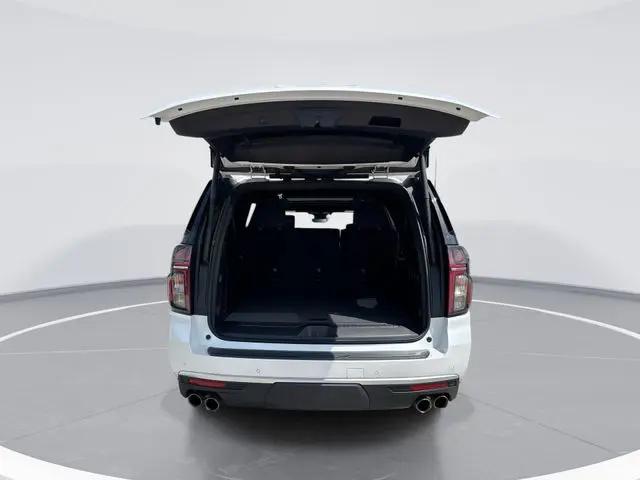 2024 Chevrolet Suburban 4WD High Country