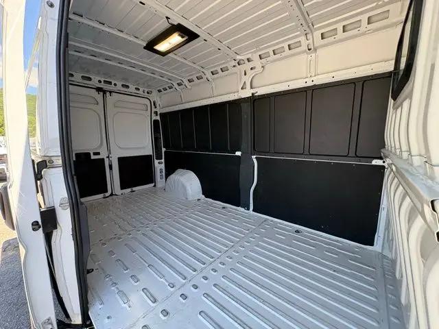 2025 Ram ProMaster 2500 Cargo Van Tradesman High Roof 159" WB w/Pass Seat