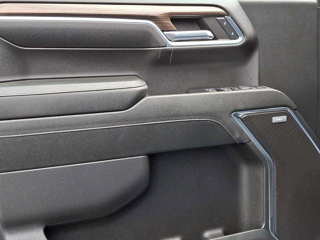 2023 Chevrolet Silverado 1500 4WD Crew Cab Short Bed RST