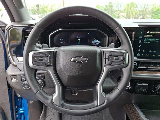 2023 Chevrolet Silverado 1500 4WD Crew Cab Short Bed RST