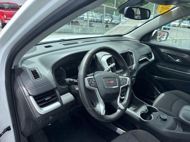 2024 GMC Terrain FWD SLE