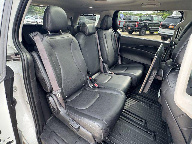 2025 Kia Carnival MPV SX
