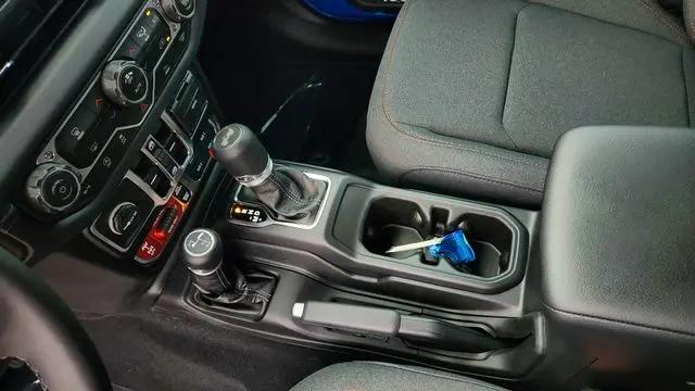 2025 Jeep Wrangler 4-Door Rubicon 4x4