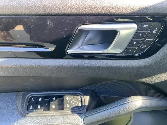 2023 Porsche Cayenne Cayenne