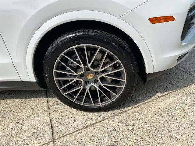 2023 Porsche Cayenne Cayenne