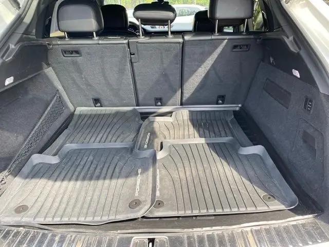 2023 Porsche Cayenne Cayenne