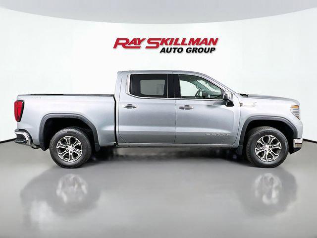 2026 GMC Sierra 1500 Crew Cab, Short Bed, SLT, 4WD