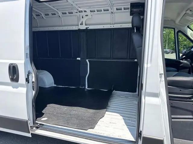 2025 Ram ProMaster 2500 Cargo Van Tradesman High Roof 159" WB w/Pass Seat