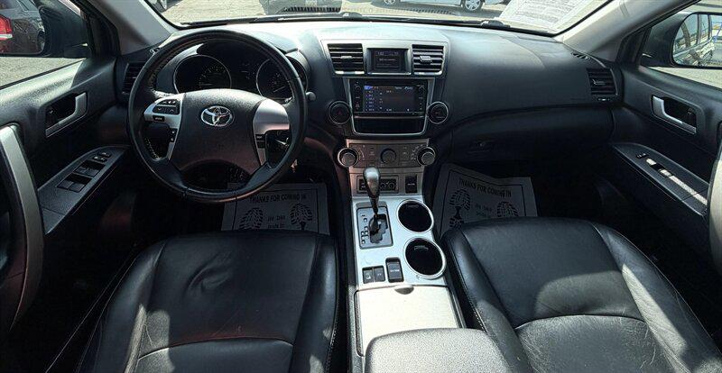 2013 Toyota Highlander SE V6