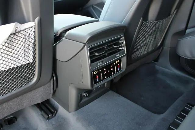 2026 Audi Q8 Premium Plus 55 TFSI quattro Tiptronic