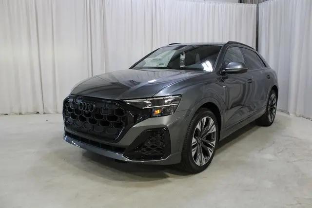 2026 Audi Q8 Premium Plus 55 TFSI quattro Tiptronic