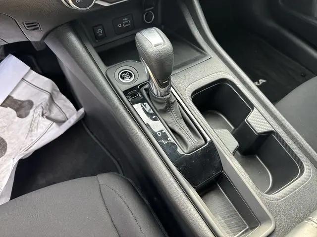 2024 Nissan Sentra S Xtronic CVT