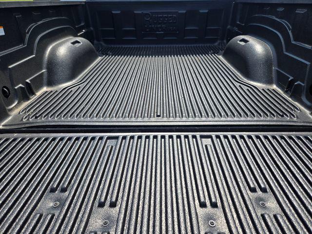 2019 Ram 1500 Classic Express Quad Cab 4x4 6'4" Box