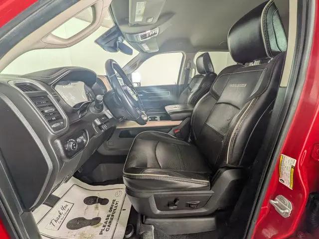 2023 Ram 3500 Laramie Crew Cab 4x4 8' Box