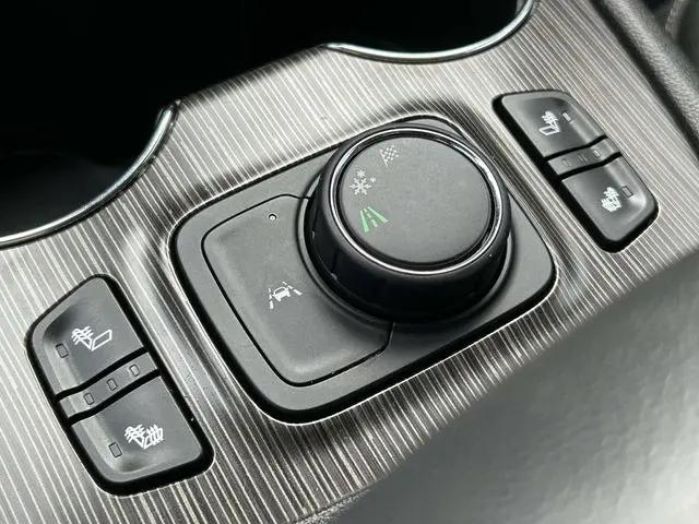 2023 GMC Acadia FWD SLT