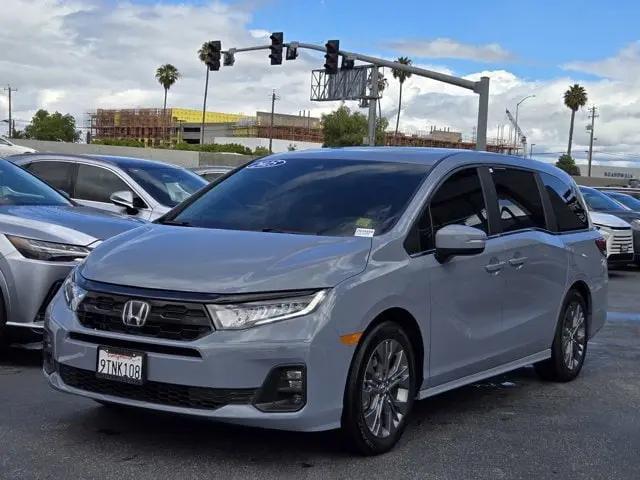 2025 Honda Odyssey Touring
