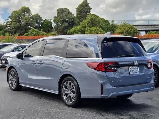 2025 Honda Odyssey Touring