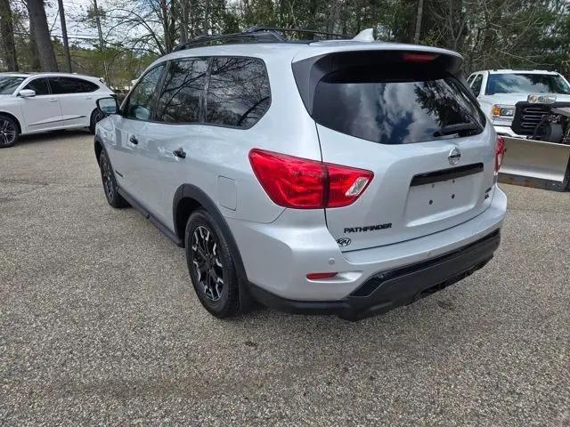 2020 Nissan Pathfinder SL 4WD
