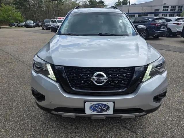 2020 Nissan Pathfinder SL 4WD