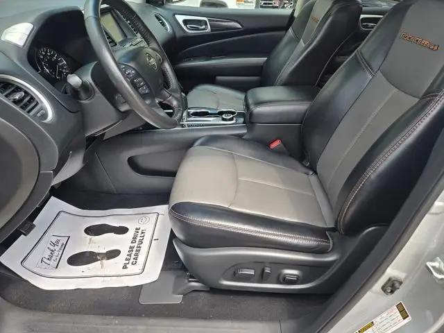 2020 Nissan Pathfinder SL 4WD