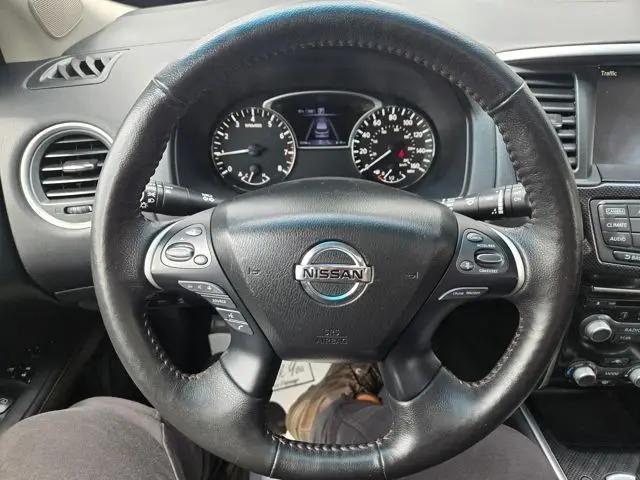 2020 Nissan Pathfinder SL 4WD