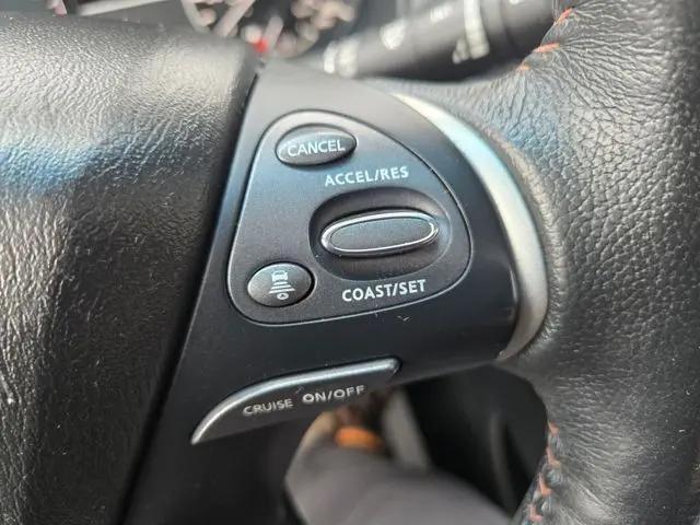 2020 Nissan Pathfinder SL 4WD