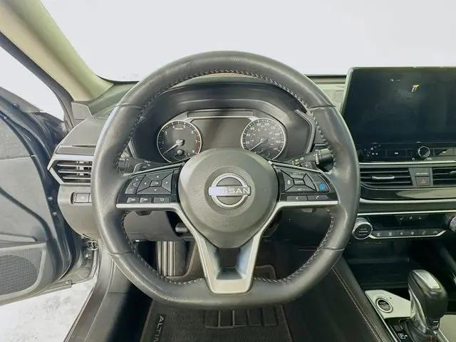 2023 Nissan Altima SR VC-Turbo FWD