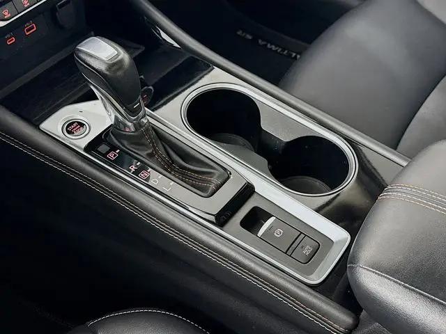 2023 Nissan Altima SR VC-Turbo FWD