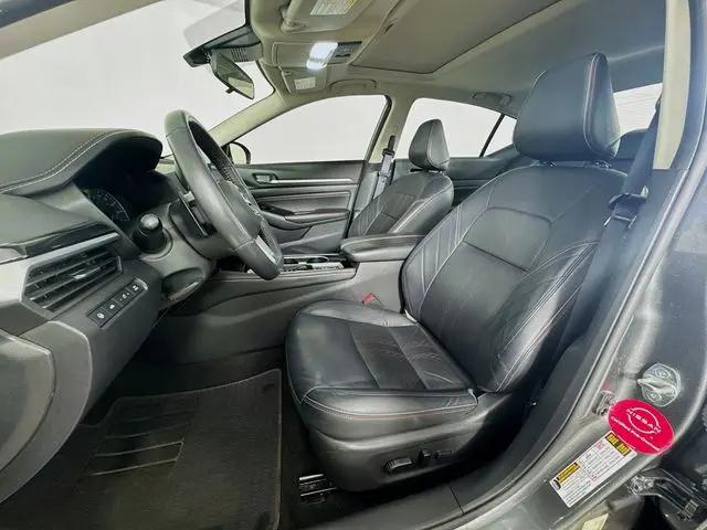 2023 Nissan Altima SR VC-Turbo FWD