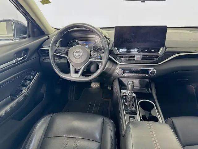 2023 Nissan Altima SR VC-Turbo FWD