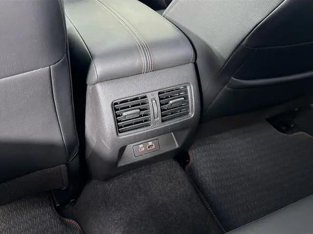 2023 Nissan Altima SR VC-Turbo FWD