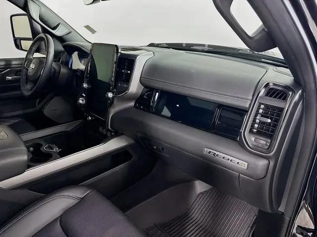 2025 Ram 1500 Rebel Crew Cab 4x4 5'7" Box