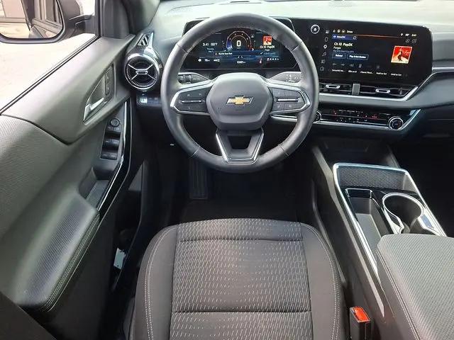 2025 Chevrolet Equinox AWD LT