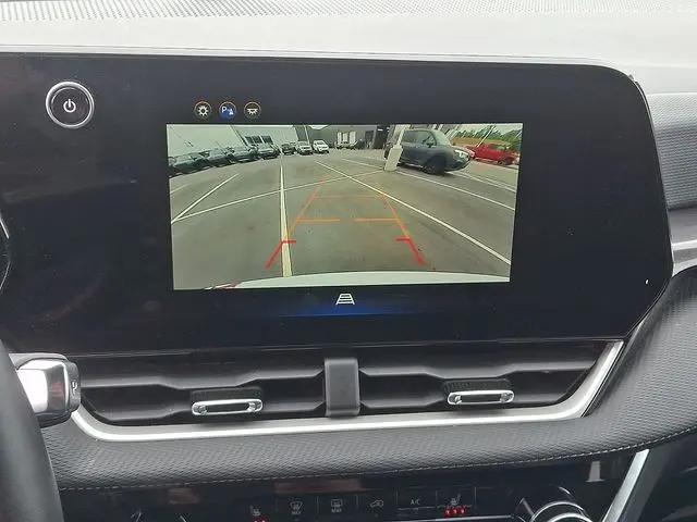 2025 Chevrolet Equinox FWD LT