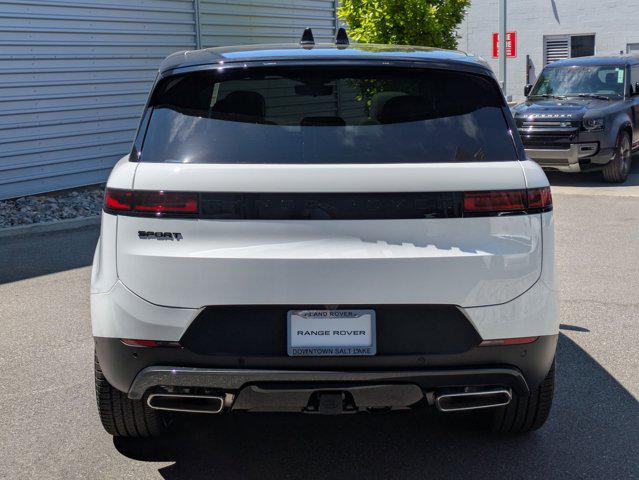 2026 Land Rover Range Rover Sport P360 SE