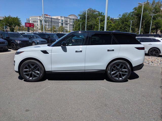 2026 Land Rover Range Rover Sport P360 SE