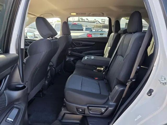 2024 Subaru Ascent Base 8-Passenger