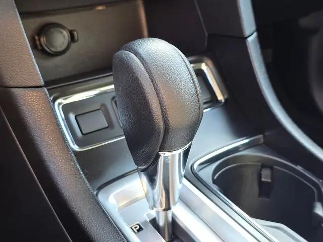 2024 Subaru Ascent Base 8-Passenger