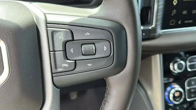 2023 GMC Yukon 4WD Denali
