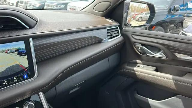 2023 GMC Yukon 4WD Denali