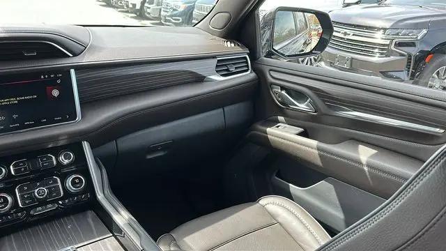 2023 GMC Yukon 4WD Denali